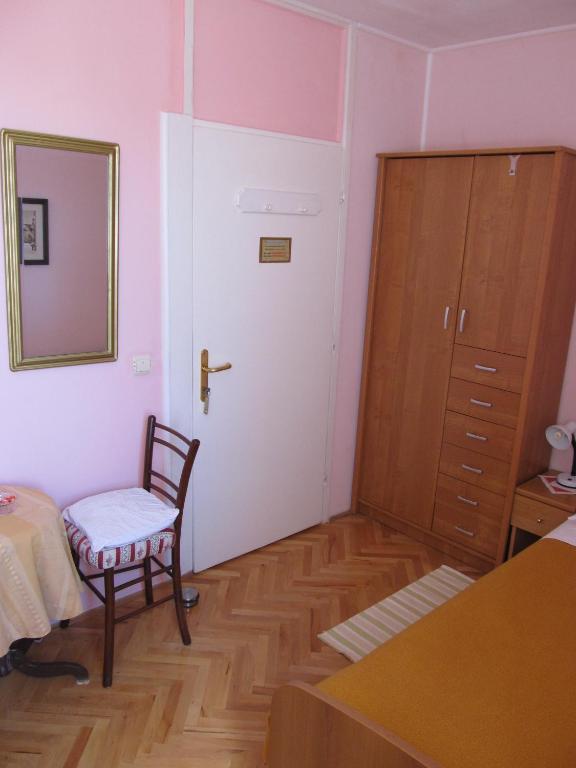 Sinistaj Rooms دوبروفينك الغرفة الصورة