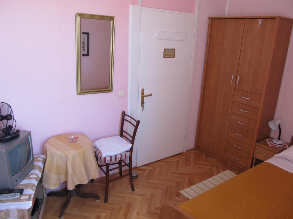 Sinistaj Rooms دوبروفينك الغرفة الصورة